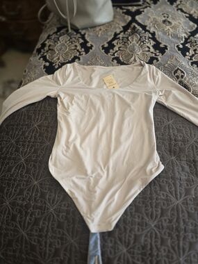 Scoop Neck Long-Sleeve Bodysuit in Light Cream